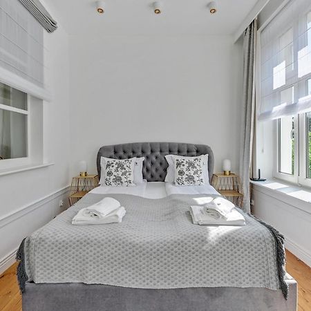 Lion Apartments -Tokio Premium Apartment At The Sopot Center Екстер'єр фото